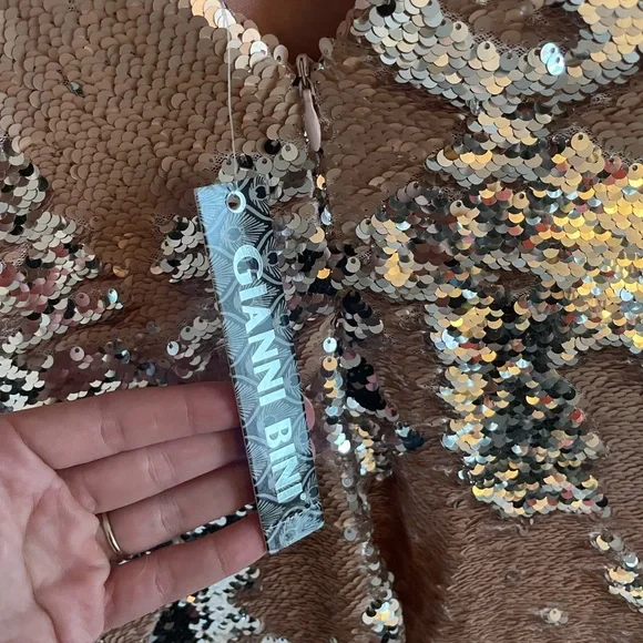 Gianni Bini Fiona Dress in Rose Gold - Picture 5 of 5